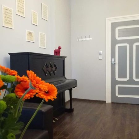 Stylowa Kamienica W Centrum 奥尔什丁 外观 照片