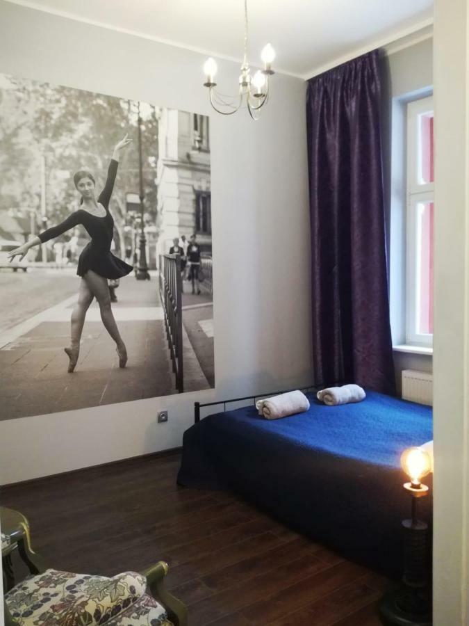 Stylowa Kamienica W Centrum 奥尔什丁 外观 照片
