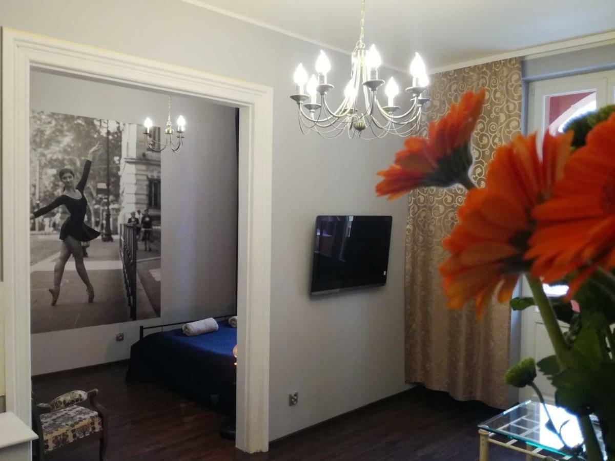 Stylowa Kamienica W Centrum 奥尔什丁 外观 照片