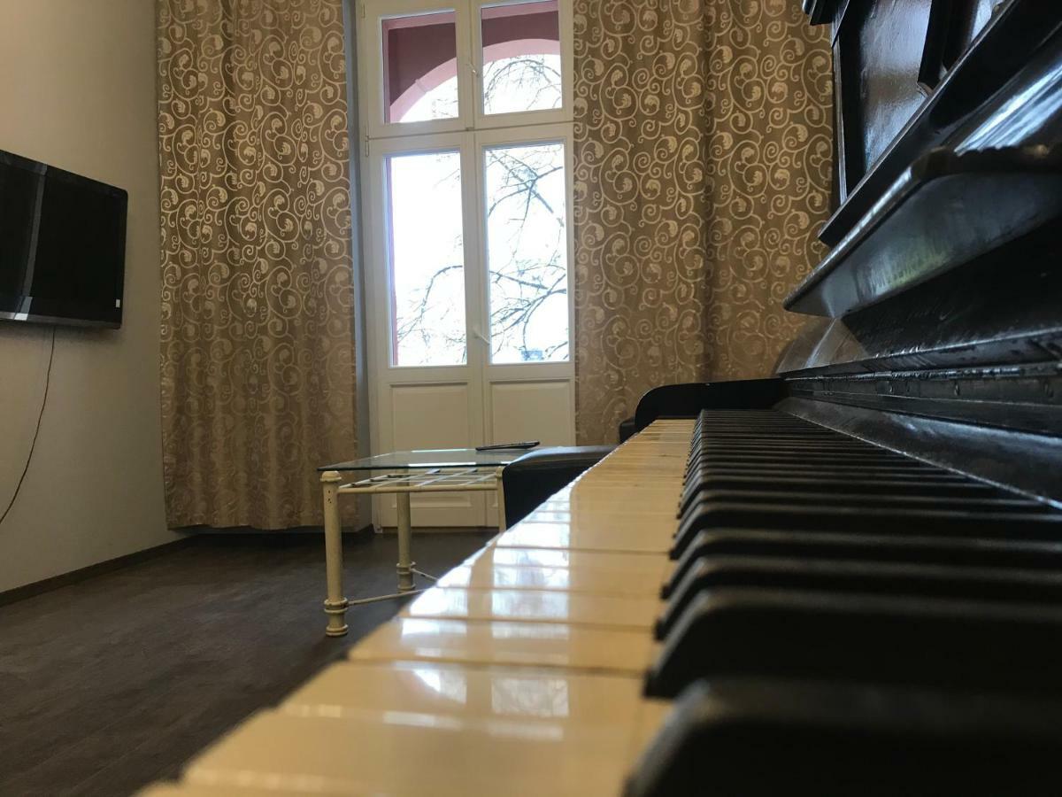 Stylowa Kamienica W Centrum 奥尔什丁 外观 照片
