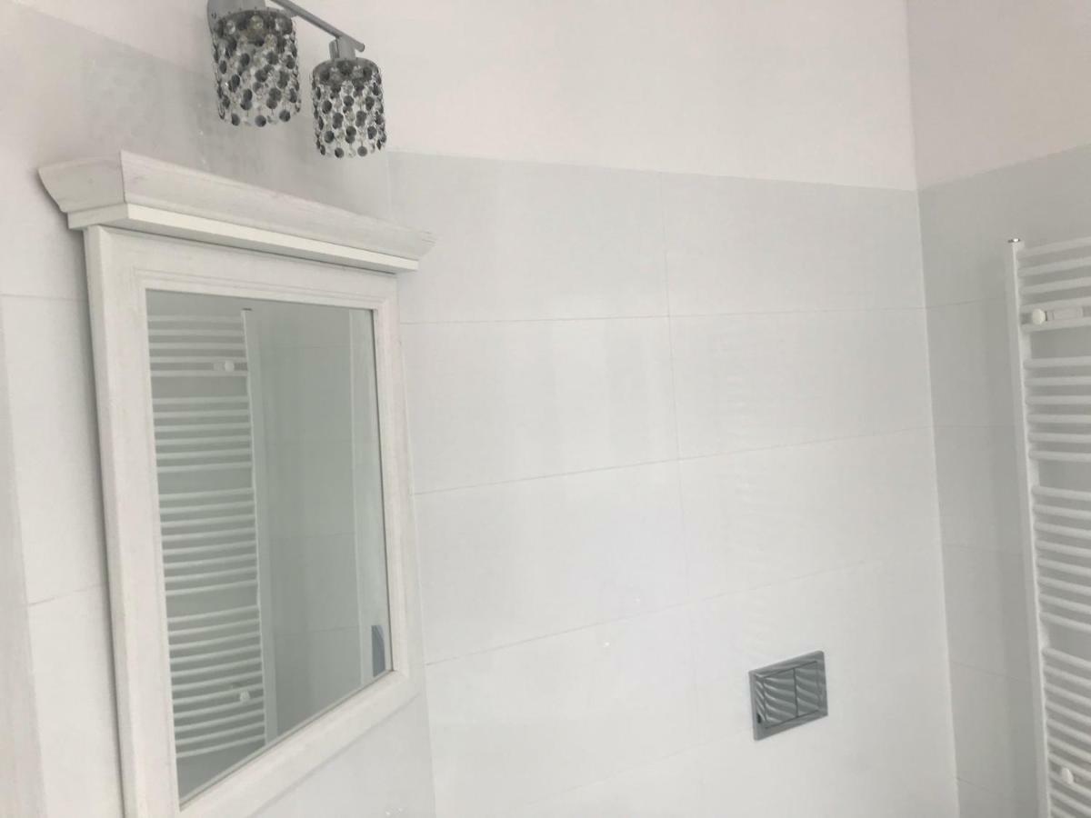 Stylowa Kamienica W Centrum 奥尔什丁 外观 照片